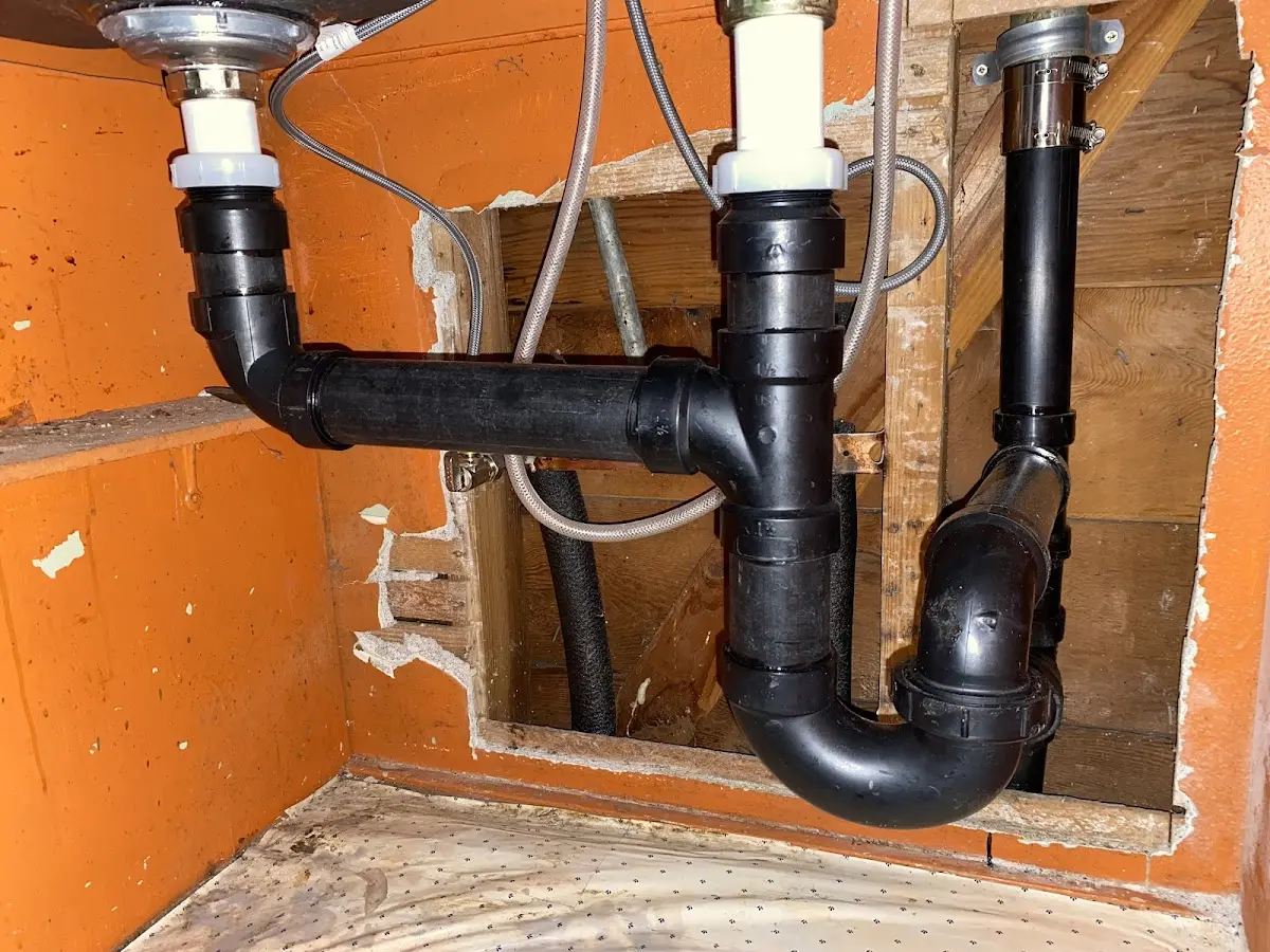 Professional Pipe Bursting equipment and tools on the job in Colusa
